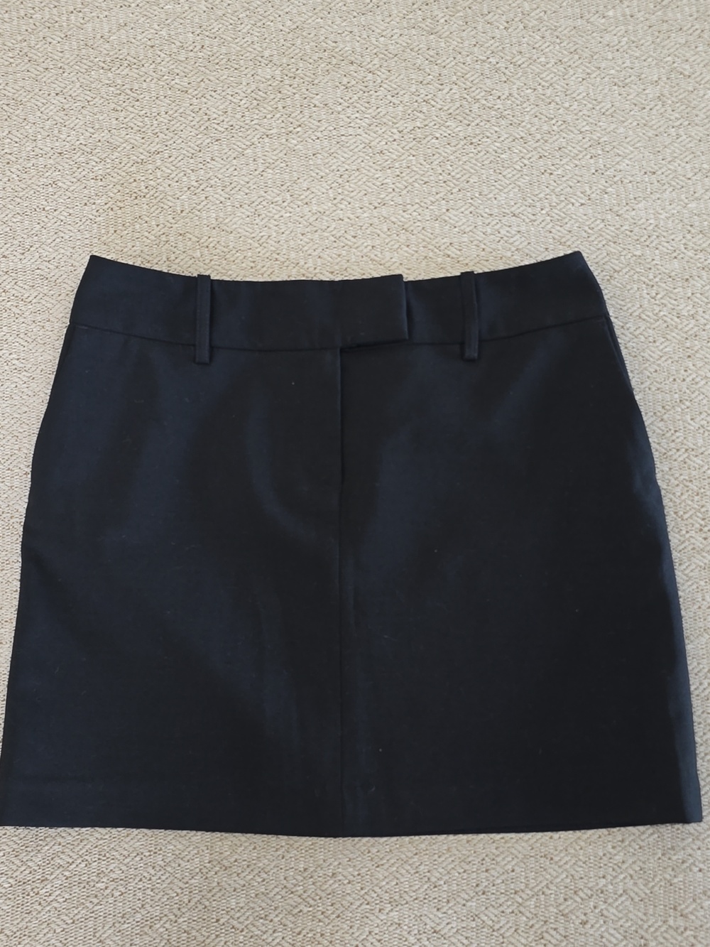 Express Stretch Black Skirt - Size 1/2
